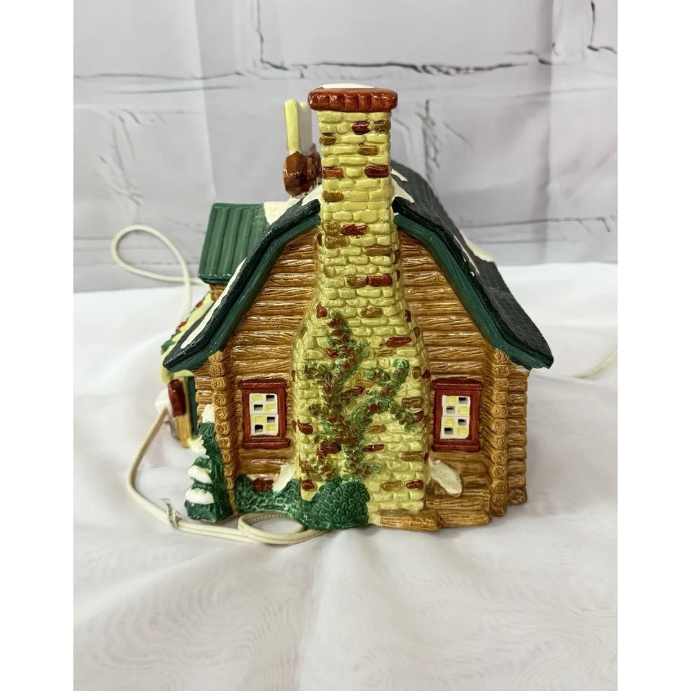 Vintage 1995 Santa's Best Chuck WagonCafe Illuminated Christmas Village Holiday